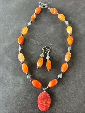 Orange Agate Pendant Necklace and Earring Set